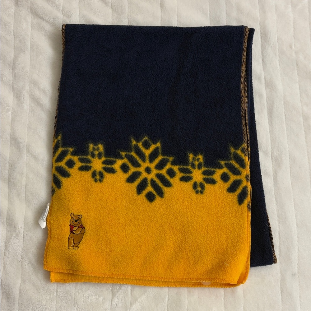 Disney Winnie the Pooh Yellow and Black Scarf